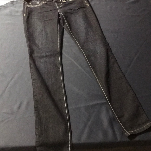 2 pairs of jeans - Picture 2 of 7